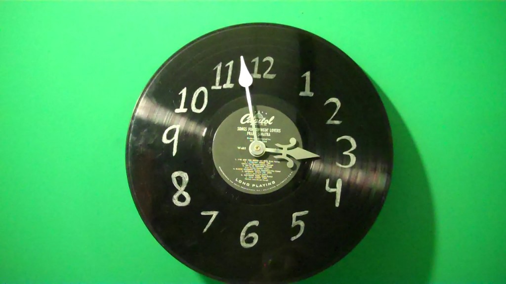How to Turn a Record into a Clock
