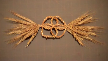 Wheat Weaving Tutorial: Round About Knot