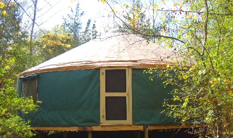 10 Reasons to Love Yurts