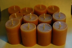 How to Clean Beeswax