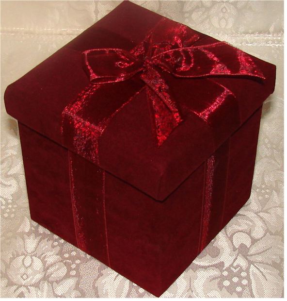 Alternatives to Gifts This Holiday Season