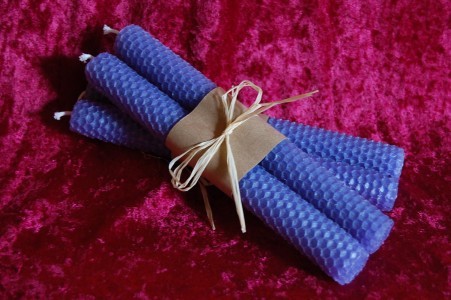 How to Clean Beeswax