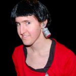 Lt. Uhura – Cheap and Easy DIY Lt. Uhura Earpiece