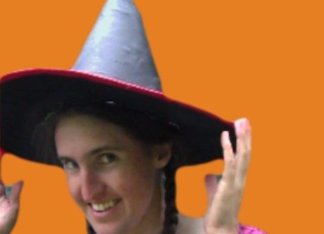 How to Make a Witch Hat
