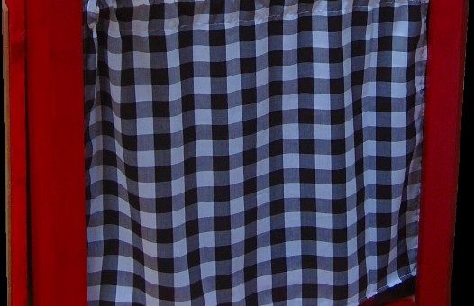 How to Make Cafe Curtains