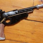 Mandalorian Blaster Pistol DIY (cardboard) Cheap Build
