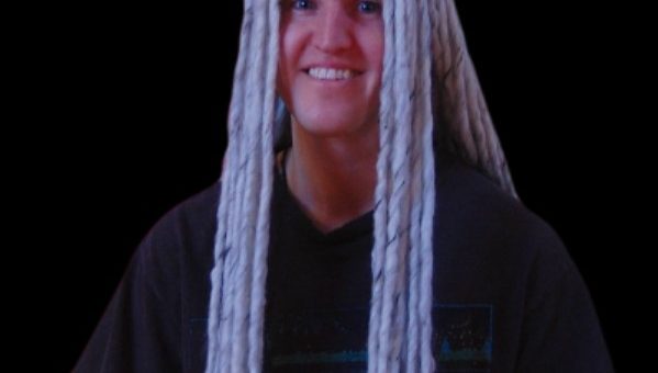 How to Make Dreadlocks Out Of Yarn