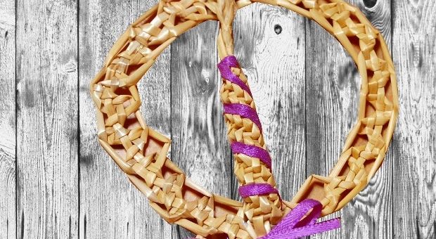 Wheat WeavingTutorial: Candle Wreath