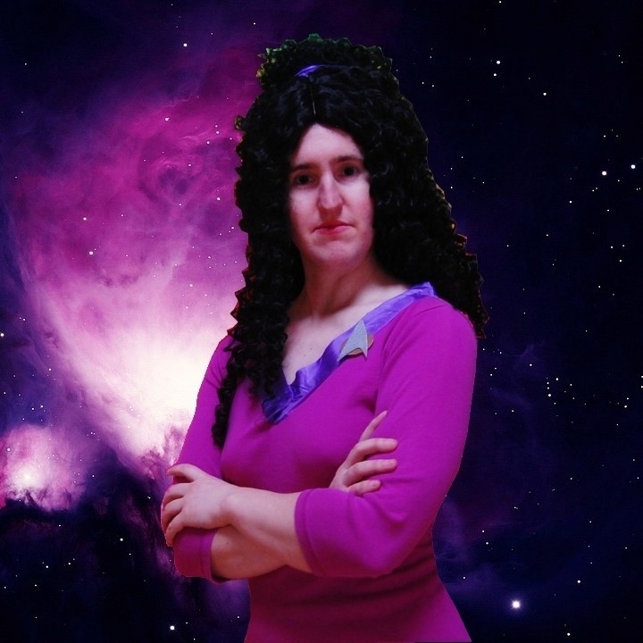 Deanna Troi - Easy No-sew Deanna Troi Costume Star Trek TNG