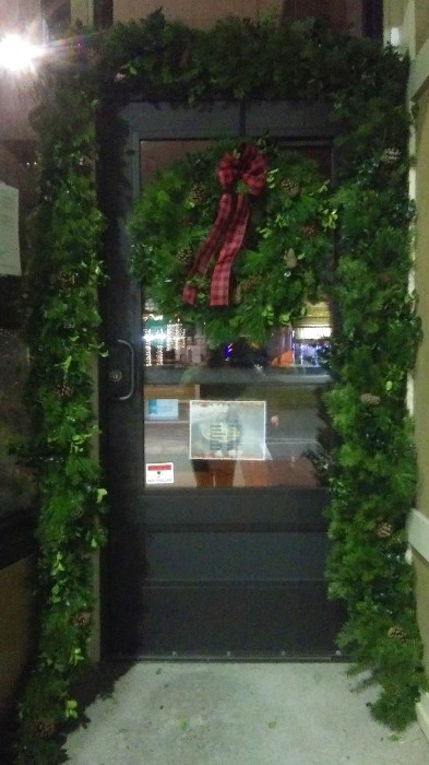 How to Make an Evergreen Garland - DIY Christmas Garland